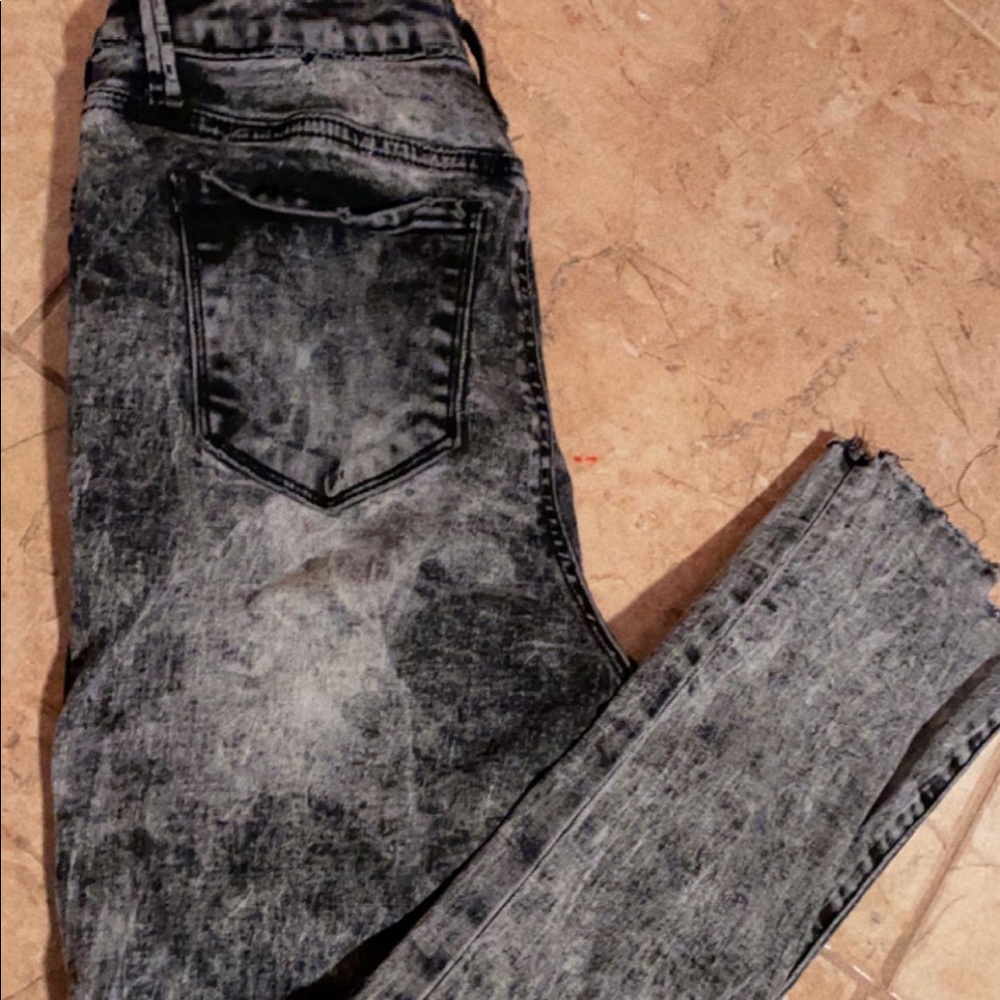black pants
